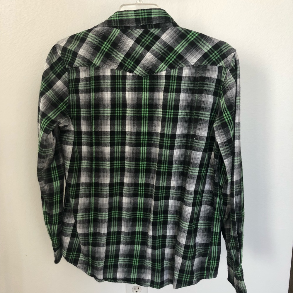 Men’s Micros Button Down - Picture 2 of 3